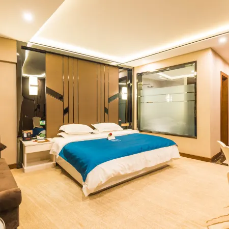 Baoshan Jinma Zhongyun Grand Hotel
