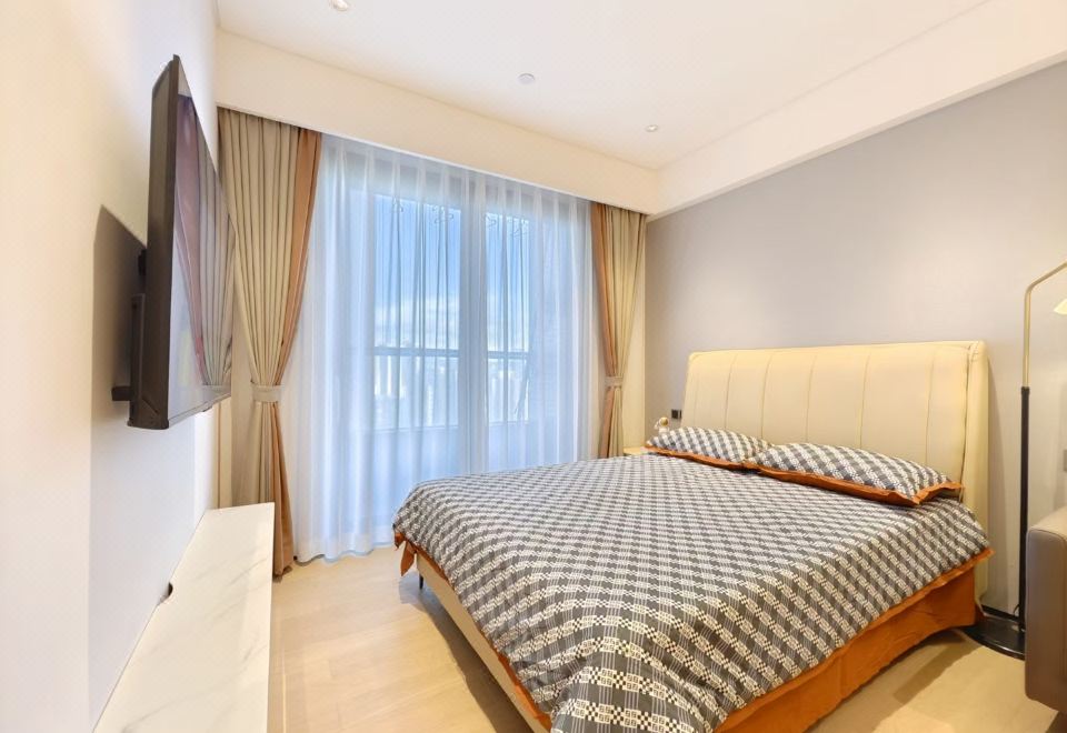 Jingcai Apartment (Shenzhen Luban Building)(晶彩公寓（深圳鲁班大厦店）), Shenzhen