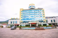 Xinping Xinyue Hotel Hotels near Xinping Gymnasium