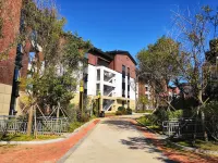 Long Island Fishing Inn - Inns