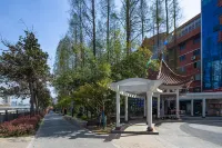 AI Future Residence Smart Hotel (Shiyan Wuyan Shopping Mall People's Hospital Store) Các khách sạn gần Shiyan Technician Institute