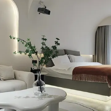 Chitose Homestay (Outlets)