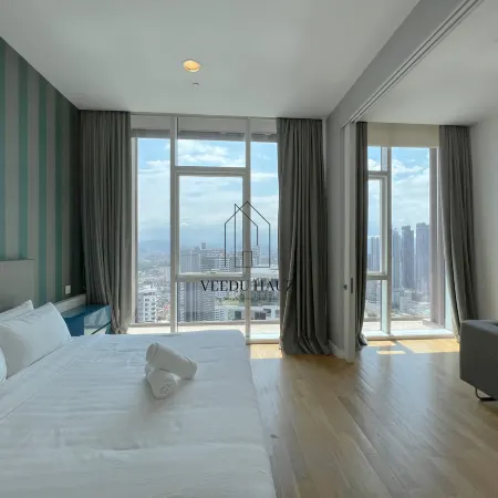 Platinum Suites at Kuala Lumpur City Centre (KLCC) by Veedu Hauz