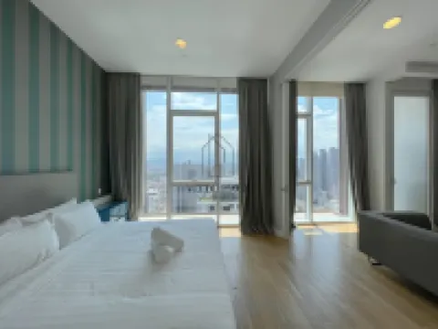 Platinum Suites at Kuala Lumpur City Centre (KLCC) by Veedu Hauz