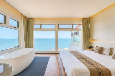 Laoshan Scenic Area Hailan Mountain Residential Hotel Hotel in zona Tiancha Peak