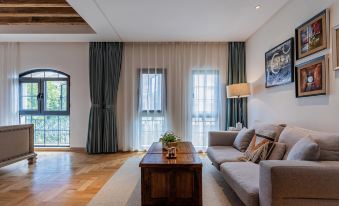 Dianchi Shuyu Meisu (Ecological Peninsula Branch)