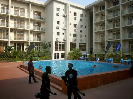 Franphinas Suites & Hotels