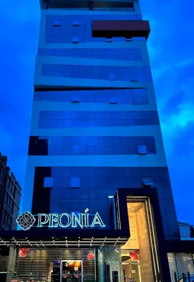 HOTEL LA PEONIA Các khách sạn gần Club de Golf