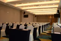 Holiday Inn Express DALI XIAGUAN by IHG - Business