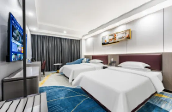 濠銘大酒店（廣州江高商業步行街億達廣場店） 鄰近妙華黃公祠的酒店