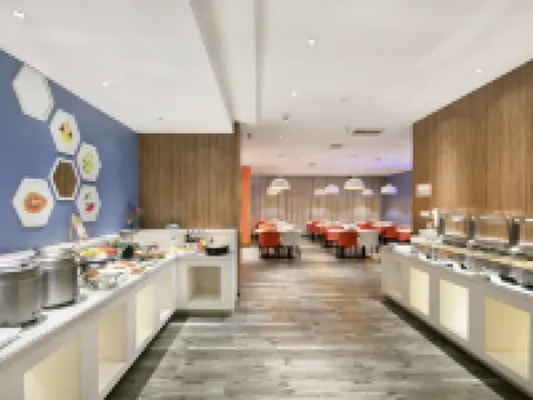 Century Star Chain City Yijia Hotel (Lingbao Railway Station) Hotéis em Cidade de Lingbao