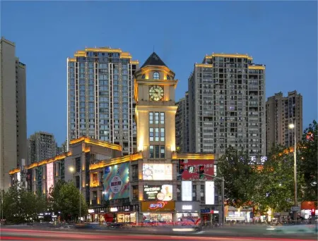 Orange Hotel Отели рядом с достопримечательностью «Ancient City of Langzhong»