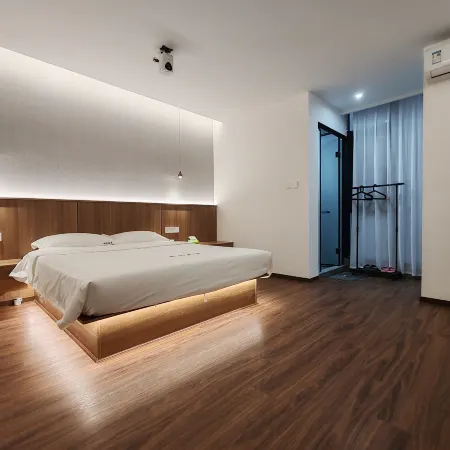 Lushan Qianyi Homestay (Donglin Buddha)