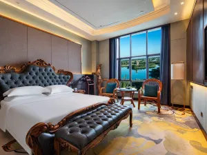 Mingmen Grand Rezen Hotel (Kunlun Lake Hotan New Night Market)
