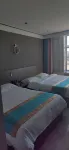 Yongqing Homestay - 2-Star