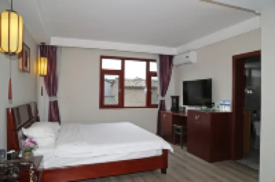 Shiping Xiaojia Bieyuan