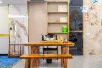 Qiu Smart Hotel (Wanda Bund)