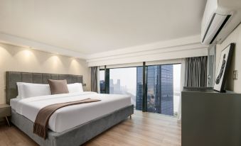 Star Garden Hotel (IFS Guojin Center Pozi Street Branch)