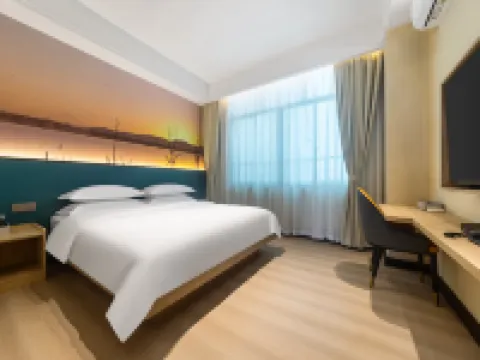 Lijing Resort Hotel (Ding'an County Government Branch) 定安のホテル