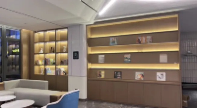 三亞政務中心河東路亞朵飯店