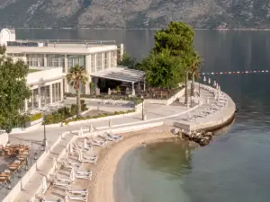 Khách sạn cao cấp Phổ Biến Tại Kotor