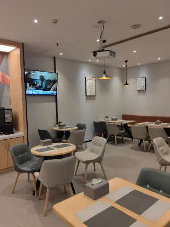 HanTing Hotel (Dezhou Qingyun Xiangyun Avenue) Отели в г. Цинюньсянь