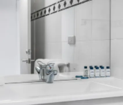 Oaks Sydney Castlereagh Suites