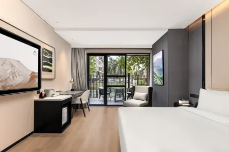 Atour Hotel, Fuzhou Financial Street Wanda Lianjiang Middle Road Отели рядом с достопримечательностью «Dongjiangbin Park»