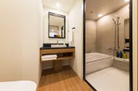 Jr East Hotel Mets Premier Makuhari Toyosuna Hotels in Narashino