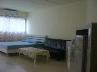 T8 Guesthouse Challenger Muang Thong Thani - Uima-altaat