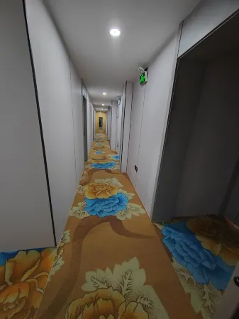 Yingxian Huaxia Express Hotel Отели рядом с достопримечательностью «Yingxian Wooden Pagoda»