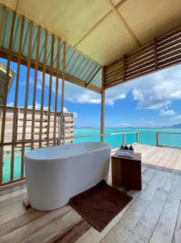 Sisipan Island Water Resort