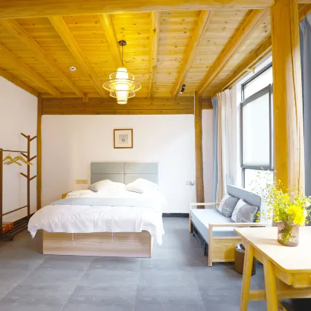 Yue Yinrongyue Homestay (Longquan Branch)