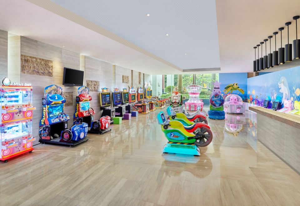 2. 킹키 팰리스 호..