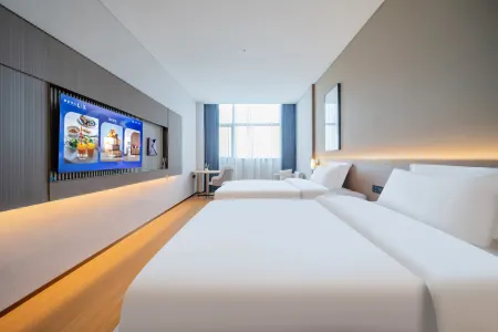 Lavande Hotel (Shenzhen Guangming International Automobile City Minghu Park Branch)
