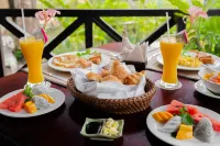 Santi Resort & Spa Hotels in Ban Xiang-Nouak