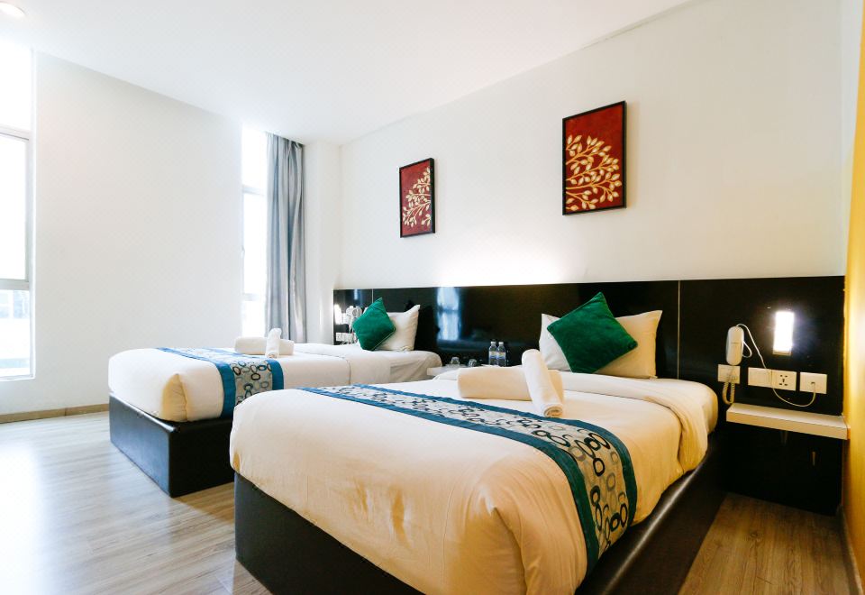 Golden Roof Hotel IpohOver view