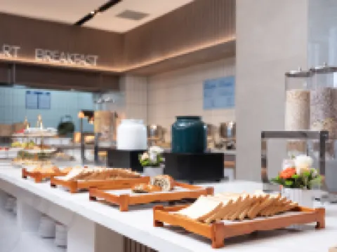 トルファン市ホリデイ イン エクスプレスホテル（美景天城飲食街） トルファン市のホテル