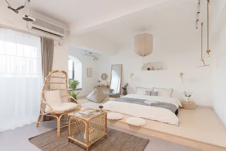 woniuAway  Apartments