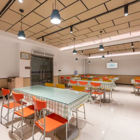 Grace Inn (Qufu Tourist Center)