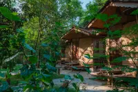 Bagaicha Adventure Resort Hotels in Gaindakot