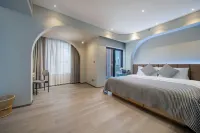 AI Stay Future Hotel (Xi'an High-tech Zone Keji Second Road Subway Station) Các khách sạn gần Xi'an Printing College of Science and Technology