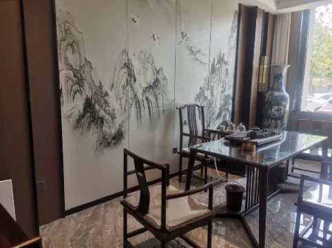 Bazhou Blue Whale Light Luxury Hotel