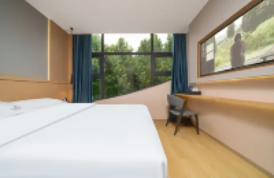 Daiding Select Hotel (Hubu Lane Yellow Crane Tower)
