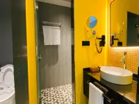 Siha Treasure Hotel Hotels near Bus Station