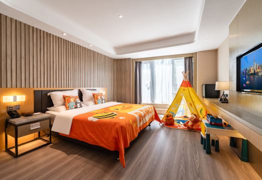 월드 호텔 객실 내부