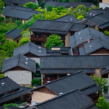 Julong Guniujiang Resort