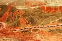 Small Time Hotel（Colorful Danxia Scenic Spot Storel） - Mountain view