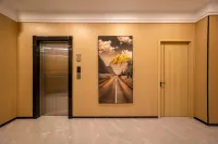 Yizhe Hotel Отели рядом с достопримечательностью «Парк Цзиньхуабридж»