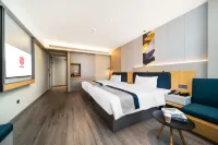 Homeinn Selected Hotel (Chizhou Qingyang Bus Station)